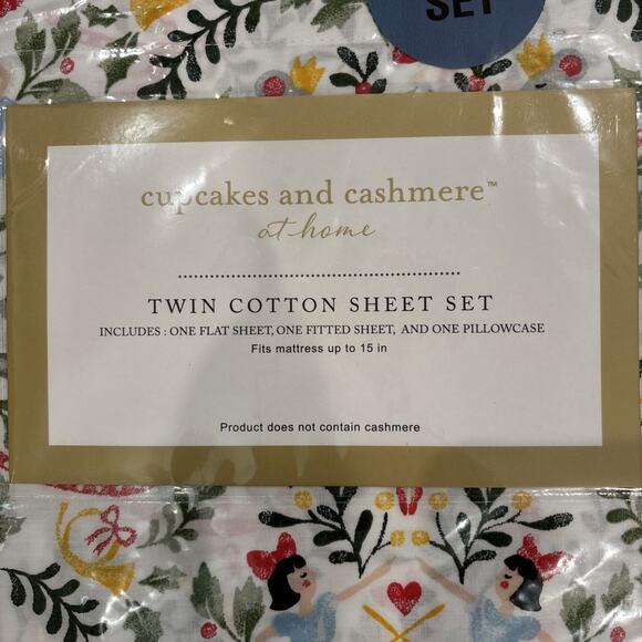 Cupcakes and Cashmere TWIN Christmas Holiday Nutcracker Ballet Cotton Sheet Set - Picture 2 of 4